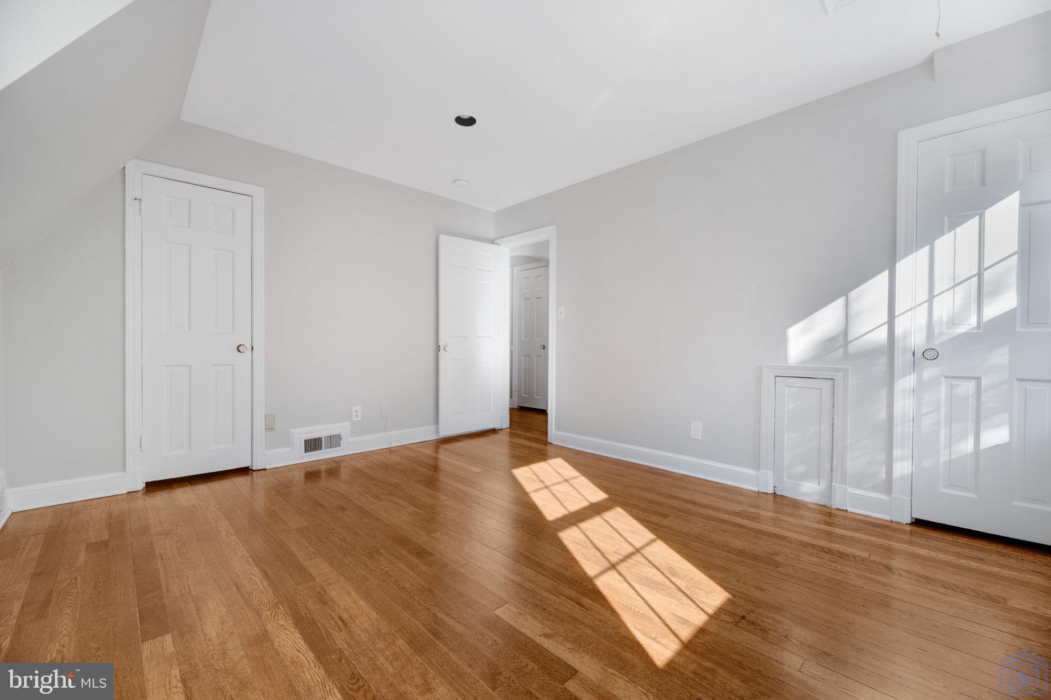 4855 Reservoir Road Northwest Washington, DC 20007 - Photo 49 of 67 Bedroom