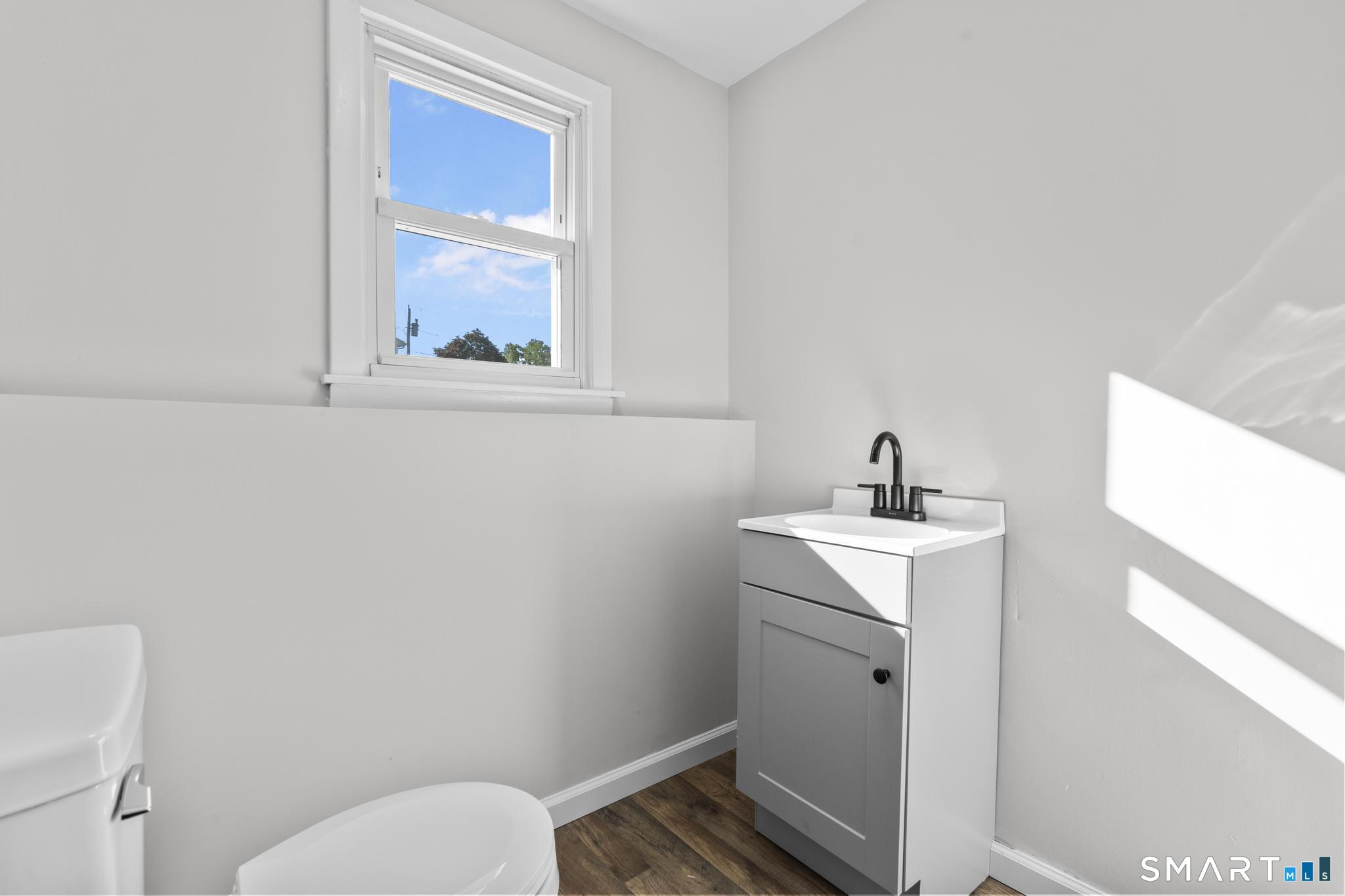 47 Williamson Road Hamden, CT 06517 - Photo 26 of 35