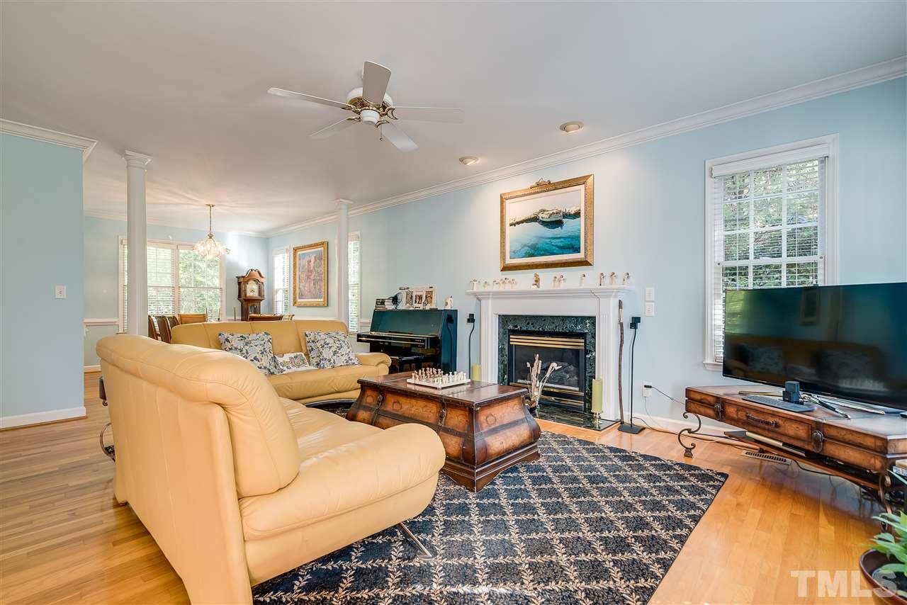 5721 Garrett Road Durham, NC 27707 - Photo 6 of 25 Gallery Image 6