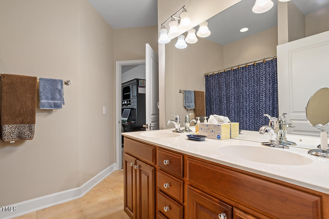 116 Beckingham Loop Cary, NC 27519 - Photo 27 of 47 116 Beckingham Loop_28