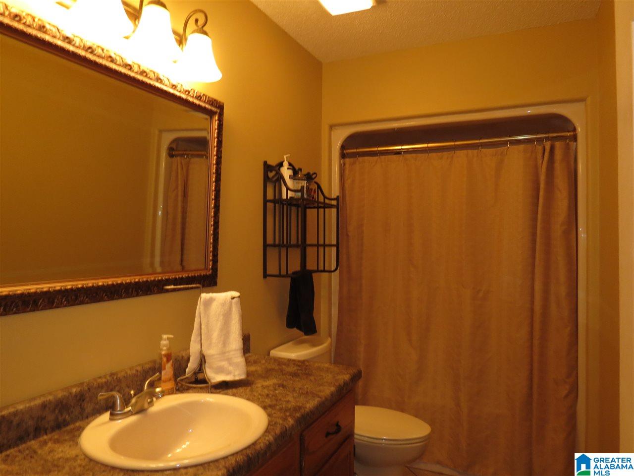 103 Windsor Lane Gadsden, AL 35906 - Photo 15 of 19