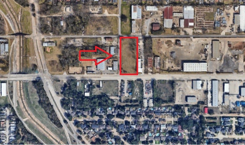 5100 Balbo Street Houston, TX 77018 - Photo 2 of 9 a view of water fountain