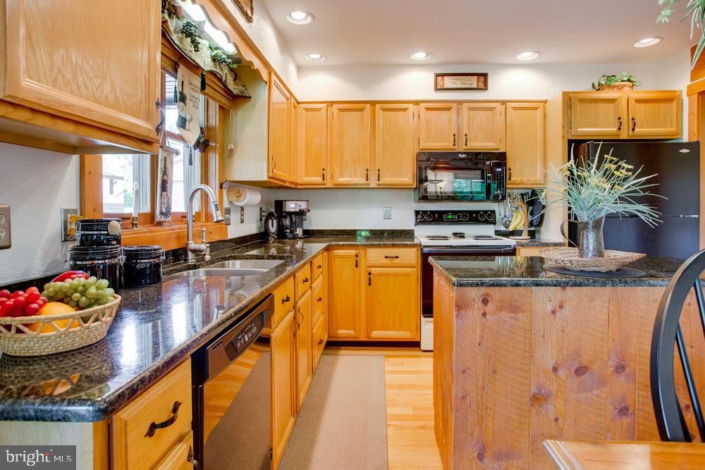 2285 Red Bank Road Dover, PA 17315 - Photo 7 of 25