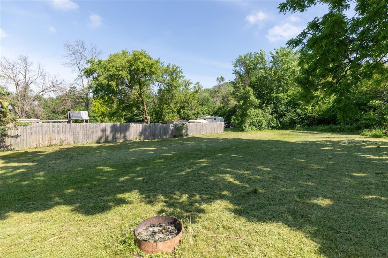 1831 Bush Street Red Wing, MN 55066 - Photo 29 of 33