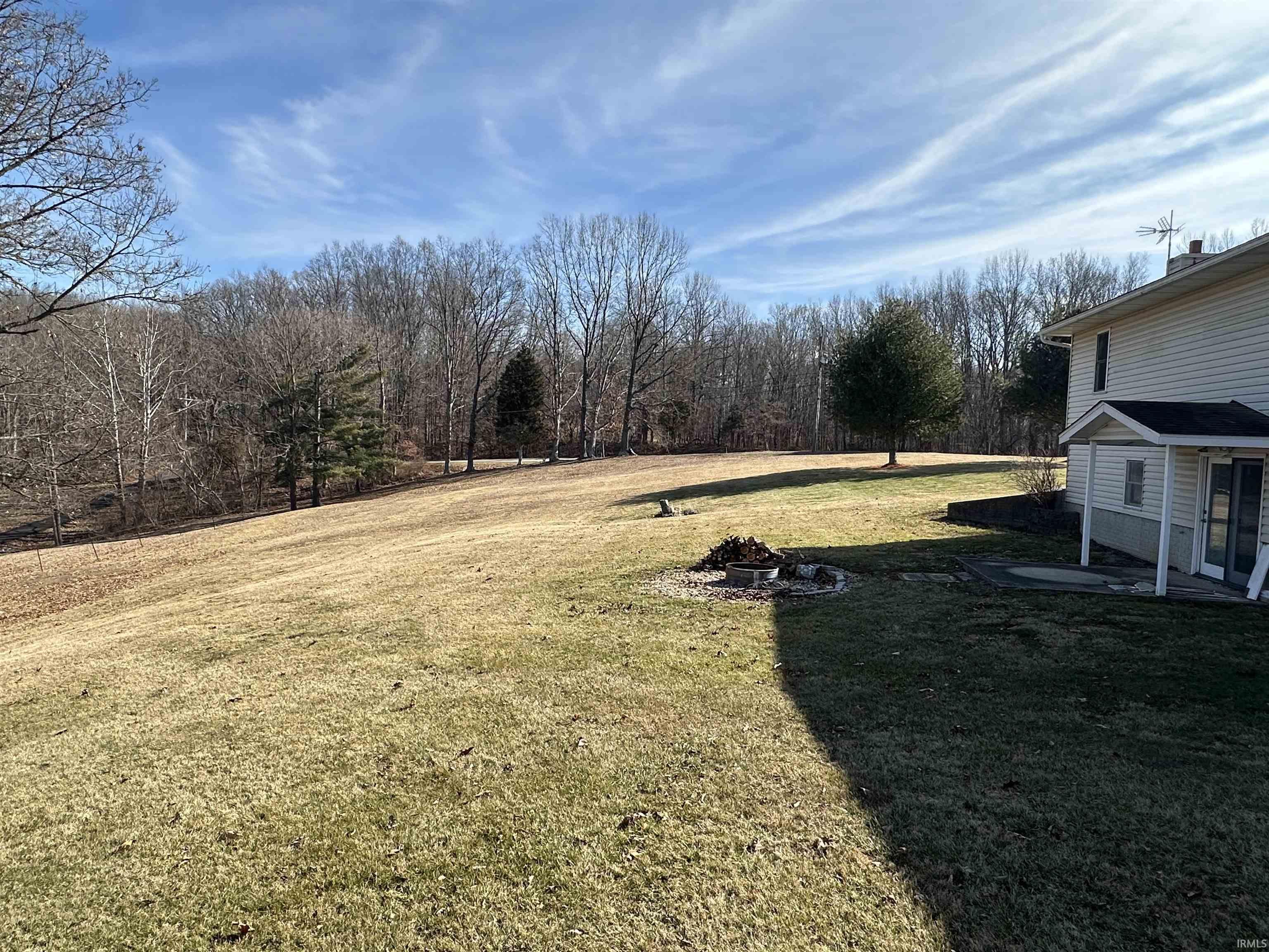 5433 Old St Road Bedford, IN 47421 - Photo 6 of 36
