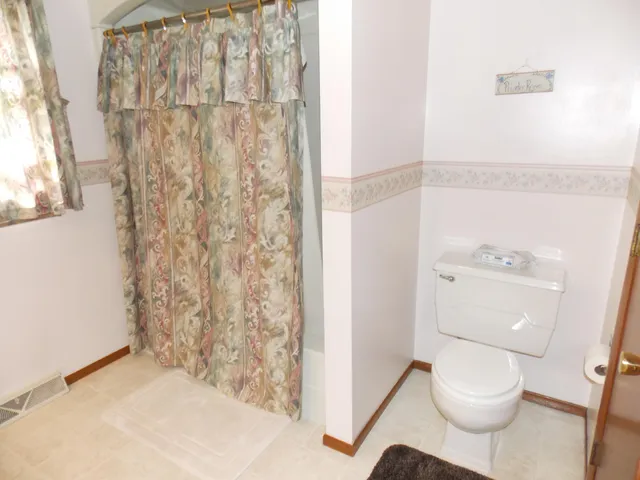 $259,900 | 613 Dogwood Drive, Trail Creek, IN 46360