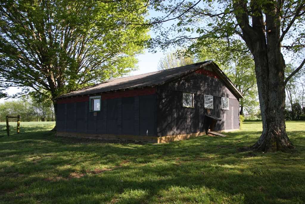1824 Meng Road Bowling Green, KY 42104 - Photo 9 of 35 Gallery Image 9