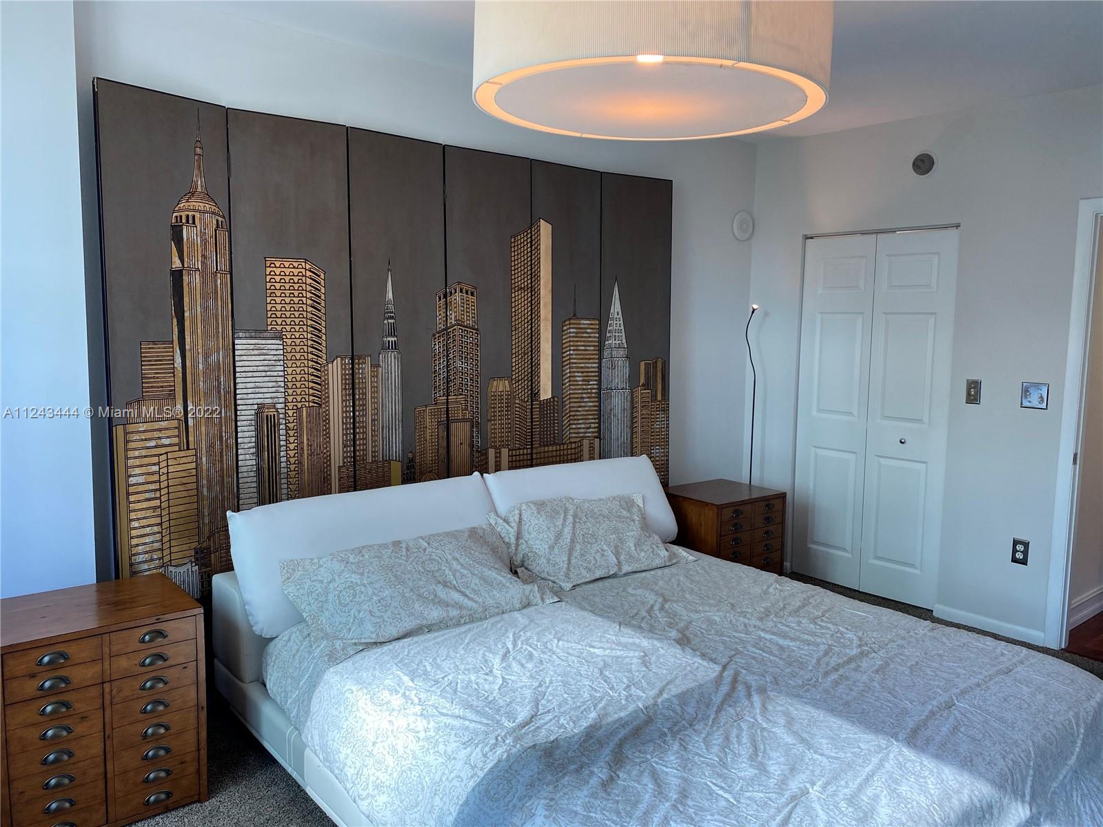 Edgewater Miami, FL 33137 - Photo 25 of 35