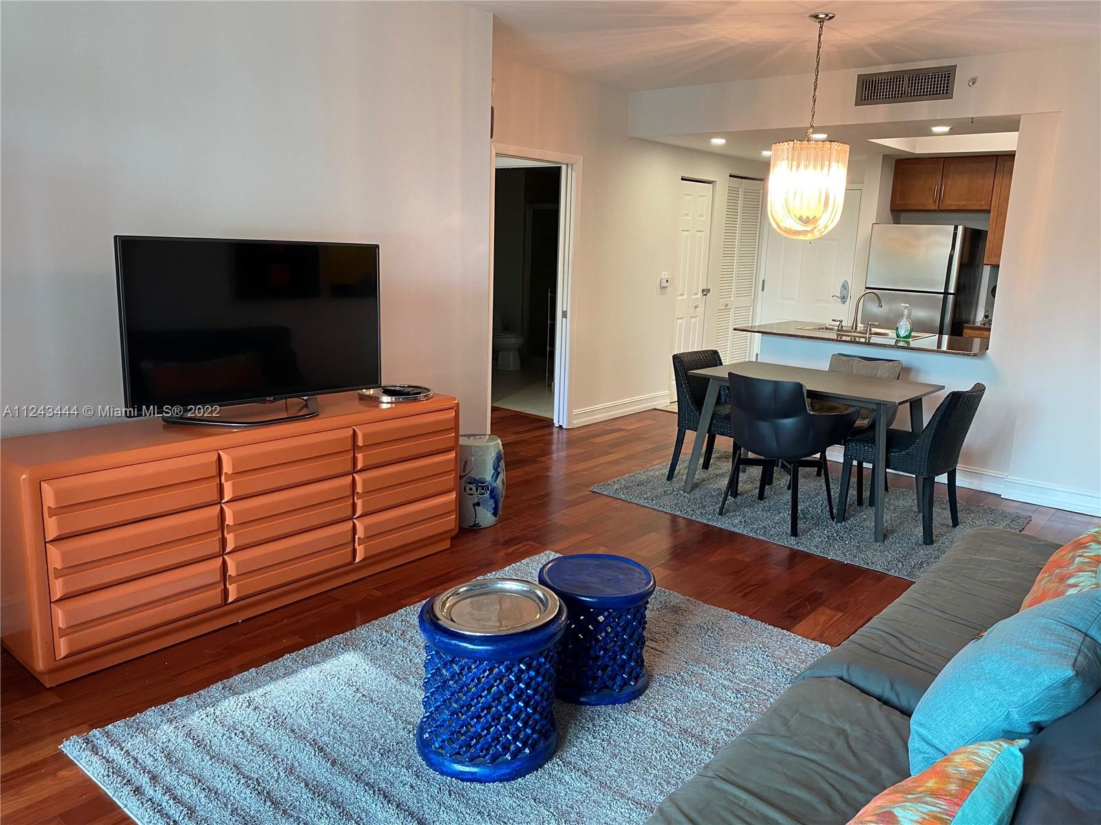 Edgewater Miami, FL 33137 - Photo 6 of 35