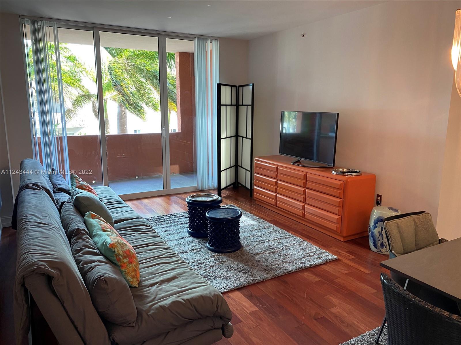 Edgewater Miami, FL 33137 - Photo 7 of 35