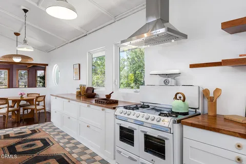 $1,049,000 | 2537 Crestmoore Place, Los Angeles, CA 90065
