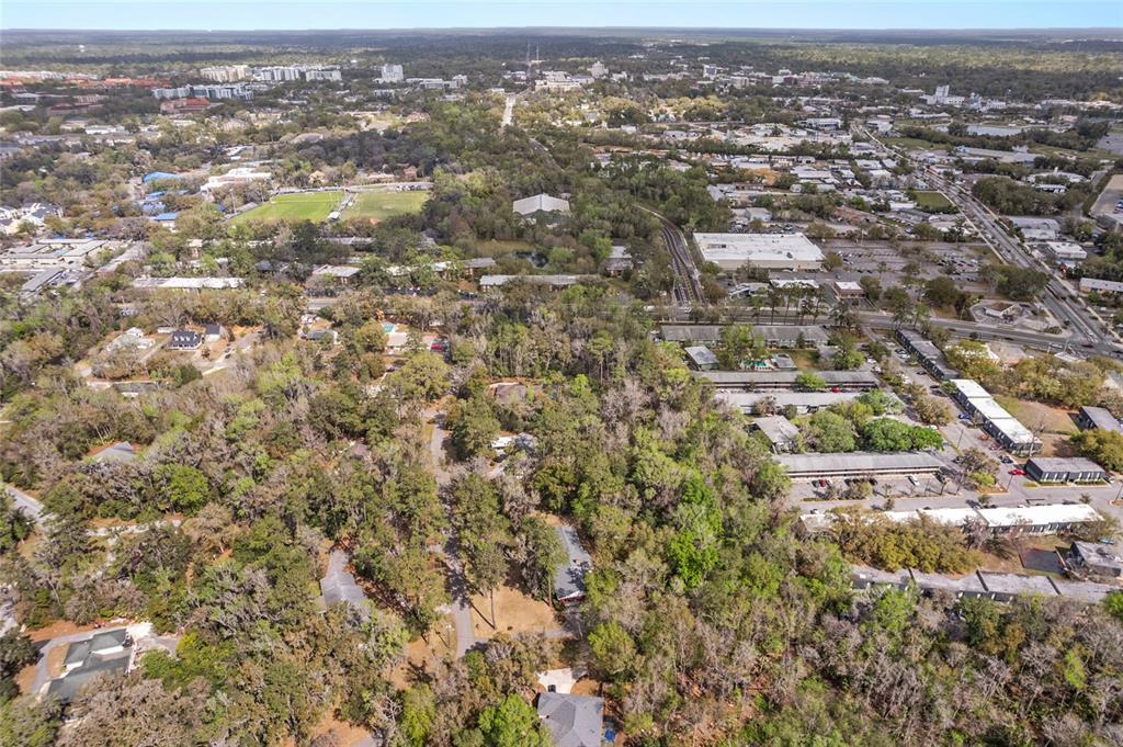 Southwest 16th Place Gainesville, FL 32601 - Photo 8 of 9