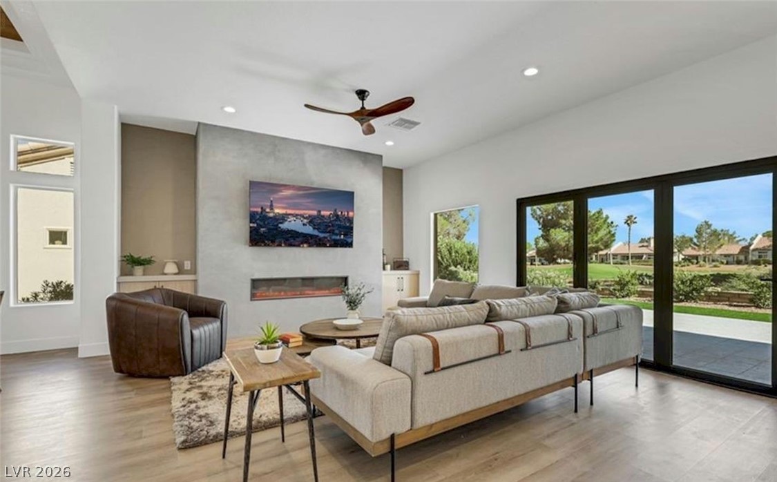 9213 Villa Ridge Drive Las Vegas, NV 89134 - Photo 9 of 61