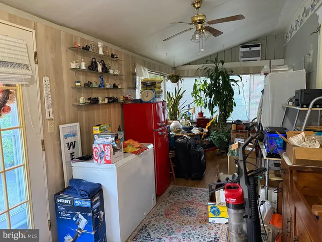 $280,000 | 7178 Martinsburg Road, Berkeley Springs, WV 25411