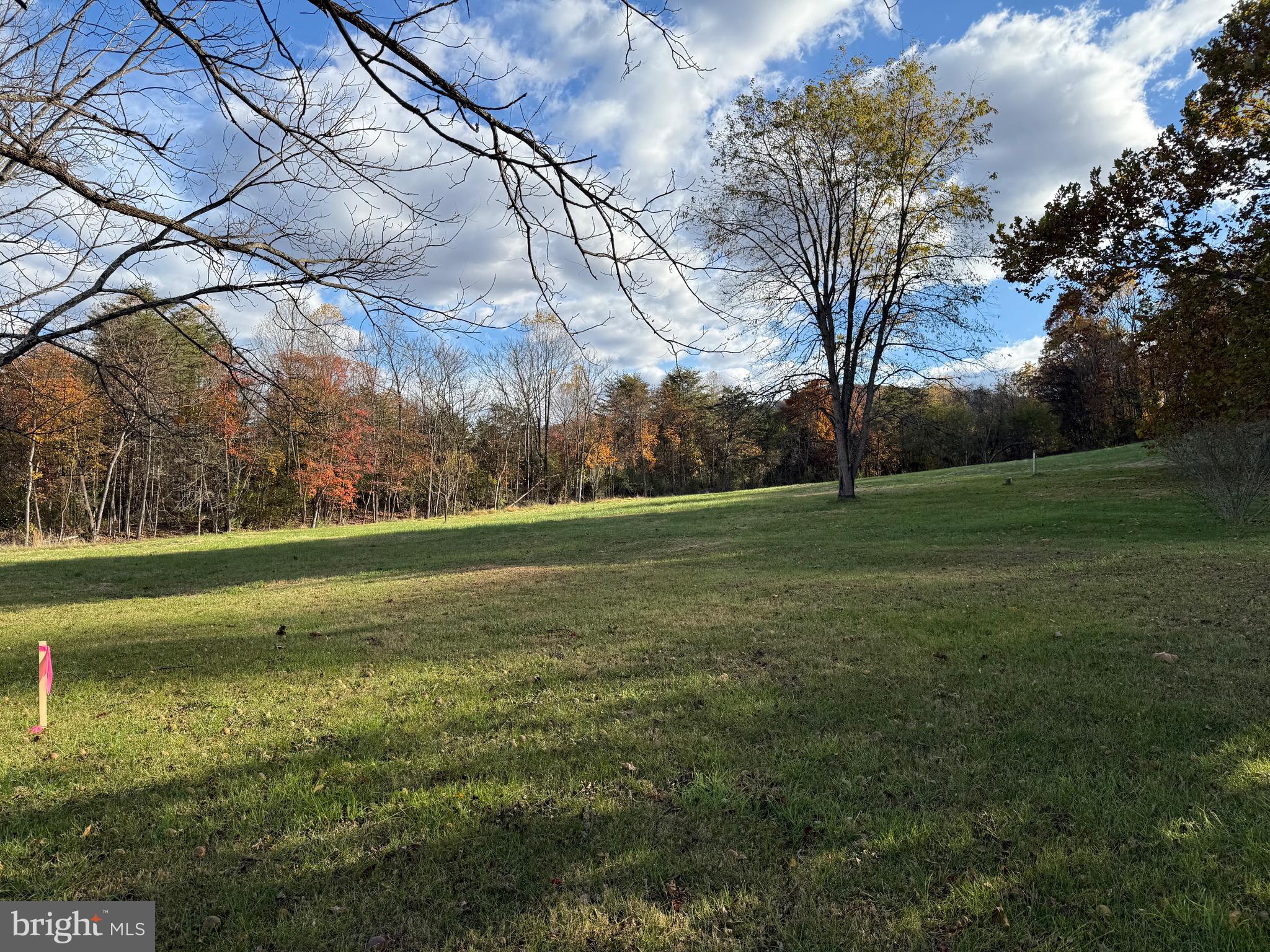 7178 Martinsburg Road Berkeley Springs, WV 25411 - Photo 28 of 34 Setting