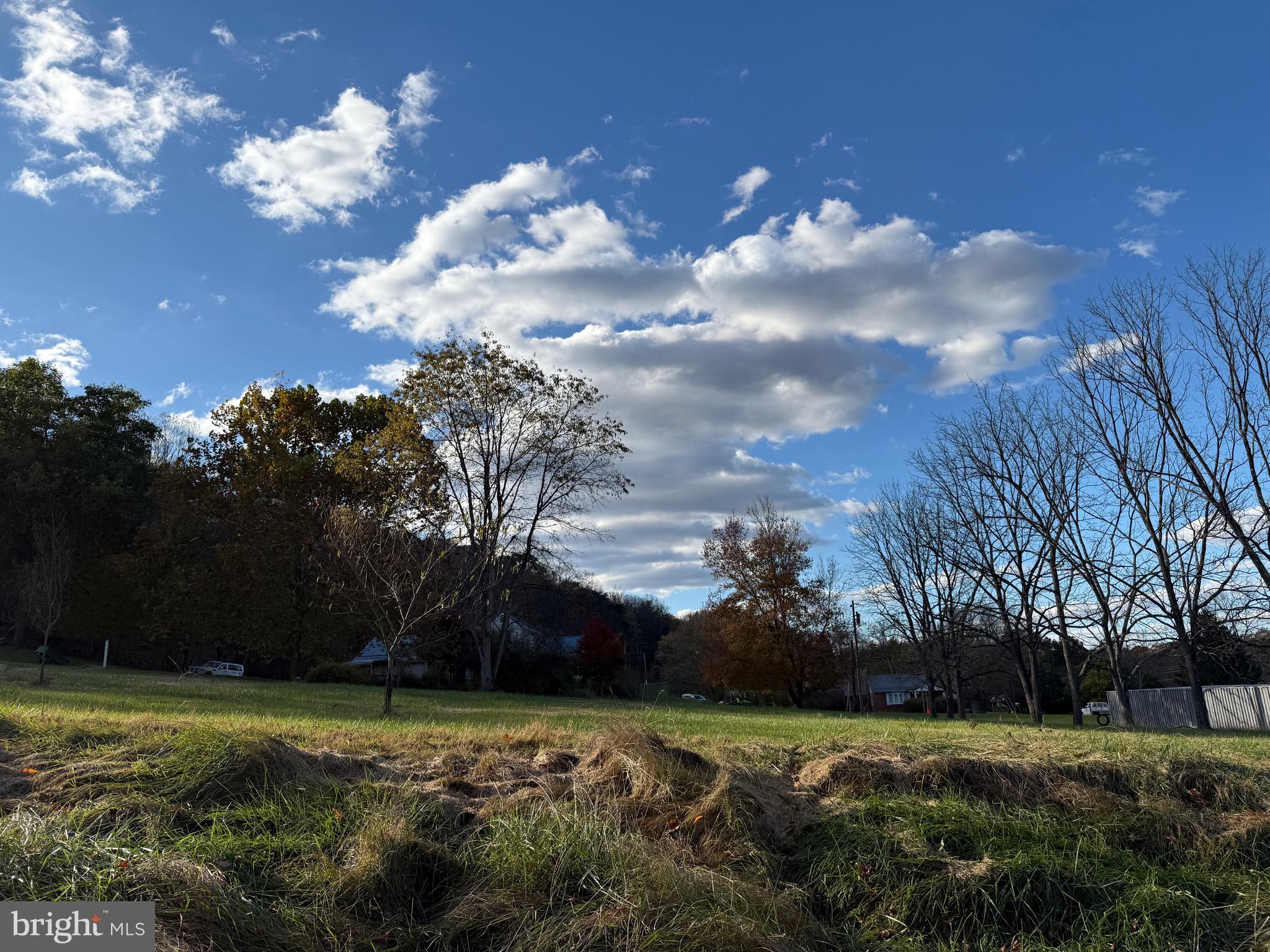 7178 Martinsburg Road Berkeley Springs, WV 25411 - Photo 30 of 34 Setting