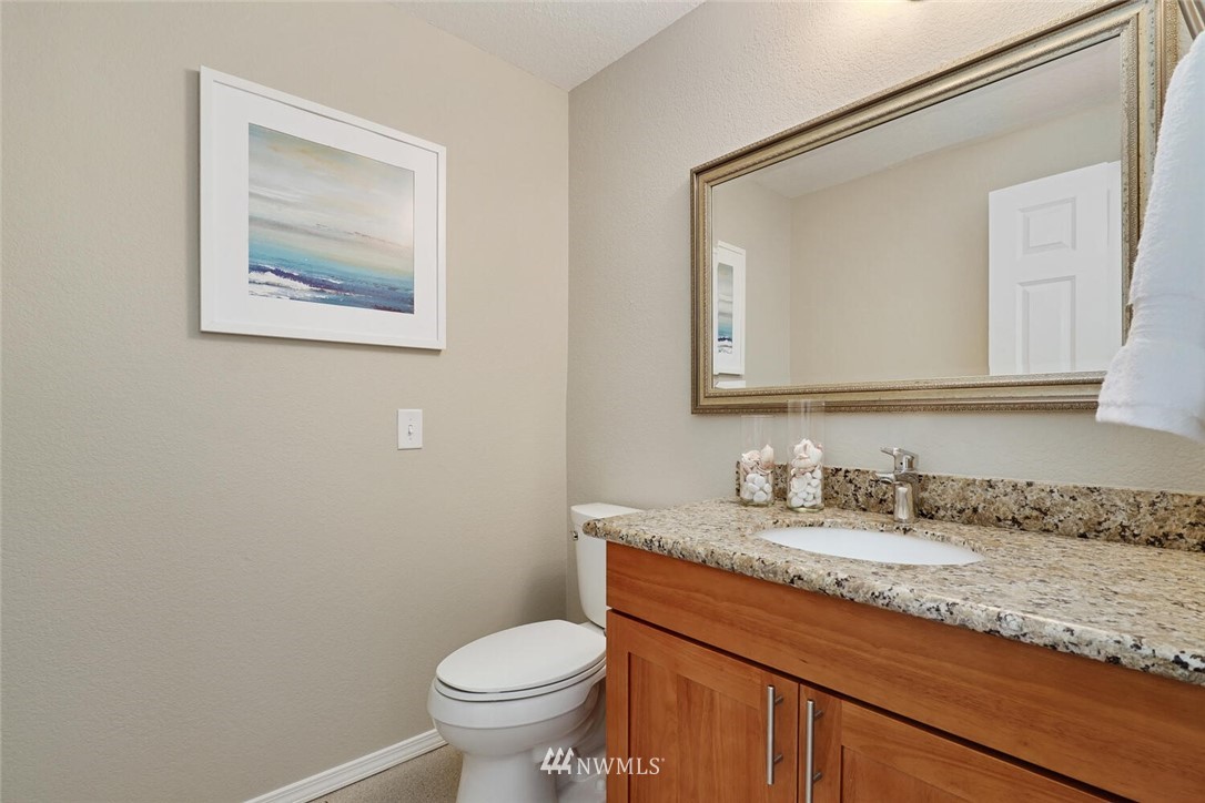 6314 147th Street Southwest Edmonds, WA 98026 - Photo 14 of 26 Gallery Image 14