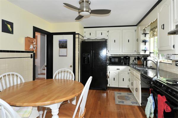 35 Ruffing Street Boston, MA 02136 - Photo 4 of 23 Gallery Image 4