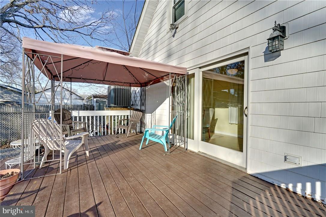 208 Bash Road Toms River, NJ 08753 - Photo 24 of 81
