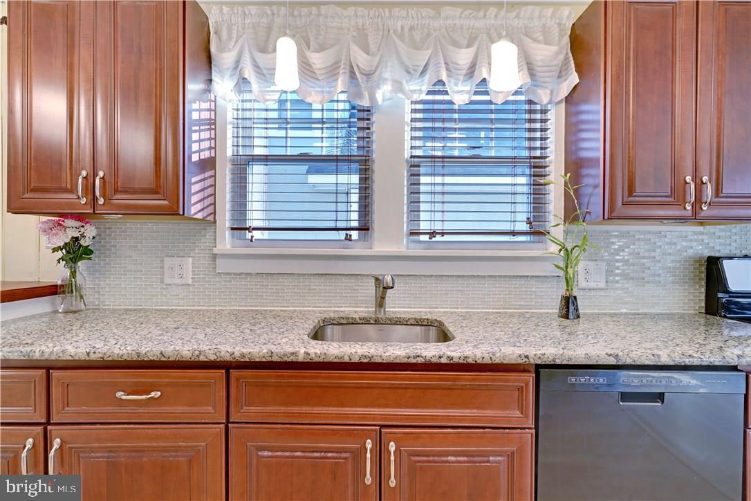 208 Bash Road Toms River, NJ 08753 - Photo 54 of 81