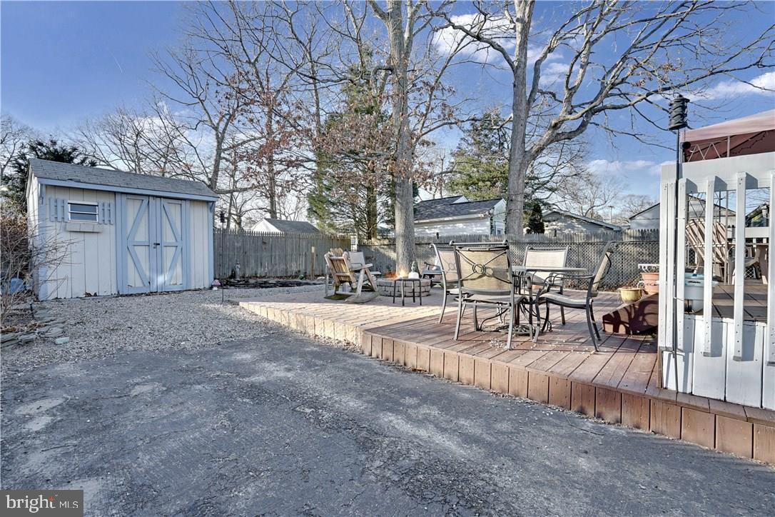 208 Bash Road Toms River, NJ 08753 - Photo 8 of 81