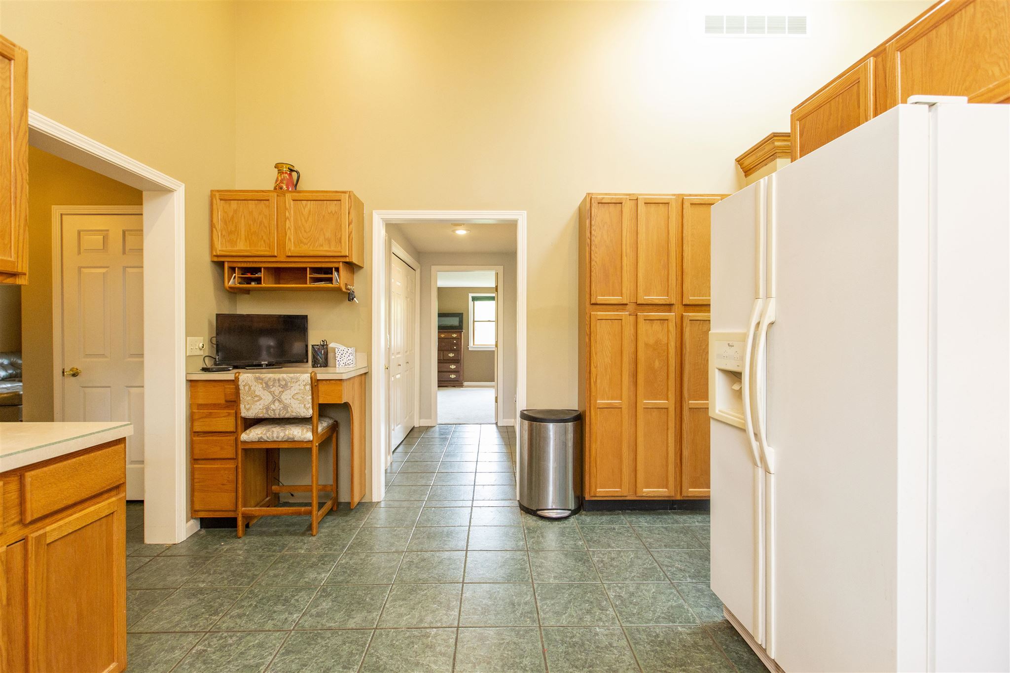 10853 Edison Road Osceola, IN 46561 - Photo 17 of 36 Gallery Image 17