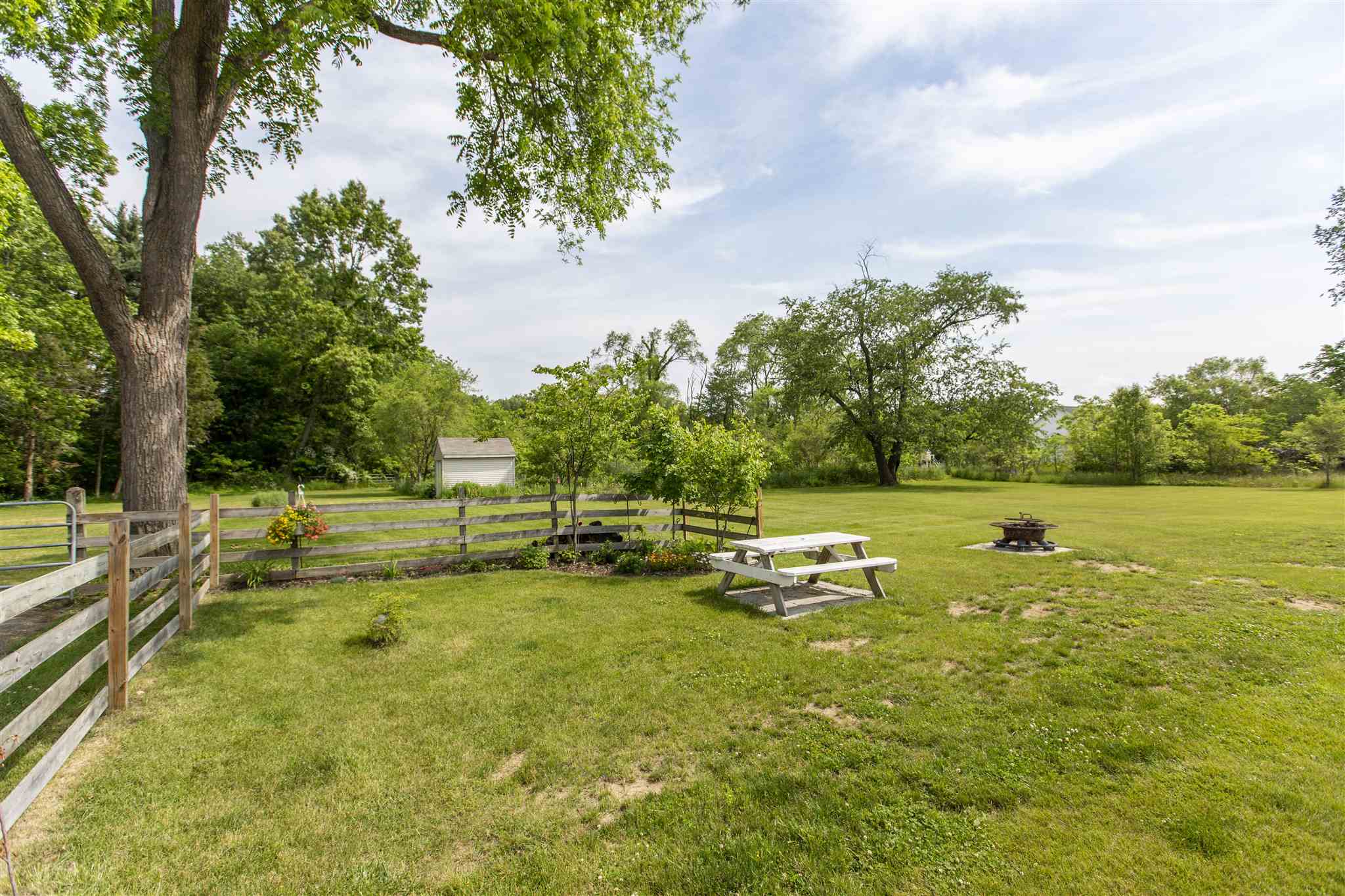 10853 Edison Road Osceola, IN 46561 - Photo 27 of 36 Gallery Image 27