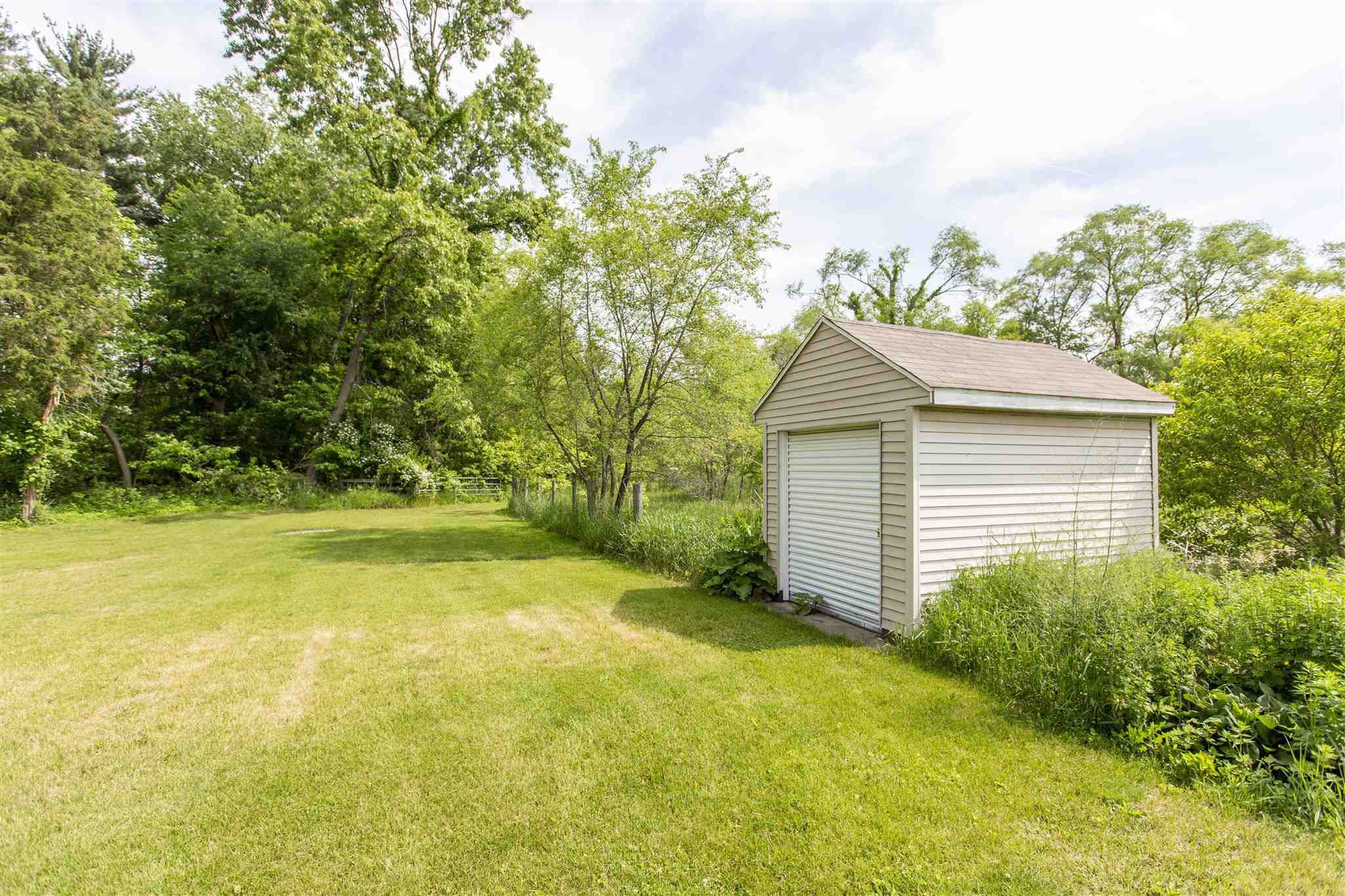 10853 Edison Road Osceola, IN 46561 - Photo 32 of 36 Gallery Image 32