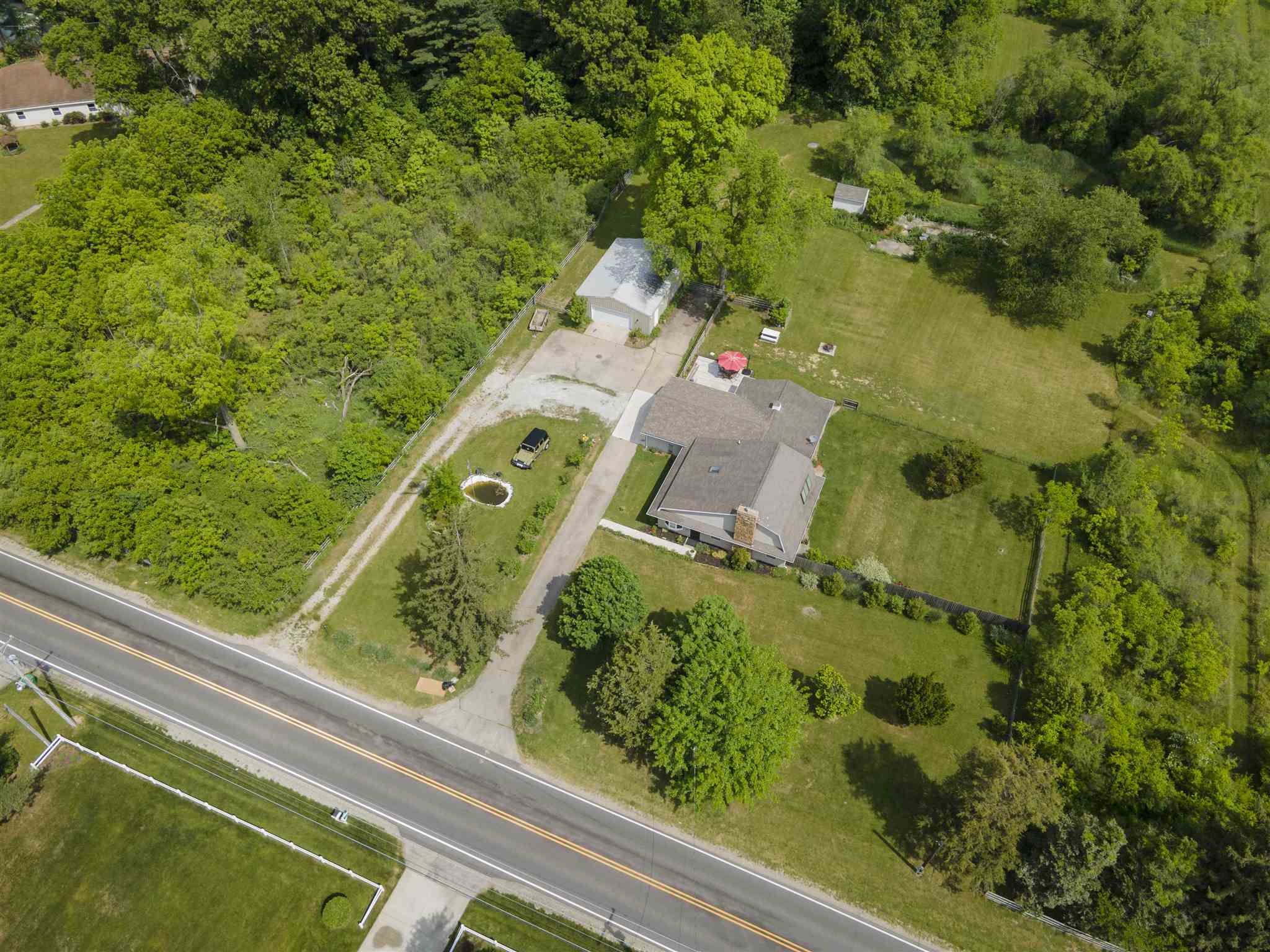 10853 Edison Road Osceola, IN 46561 - Photo 35 of 36 Gallery Image 35