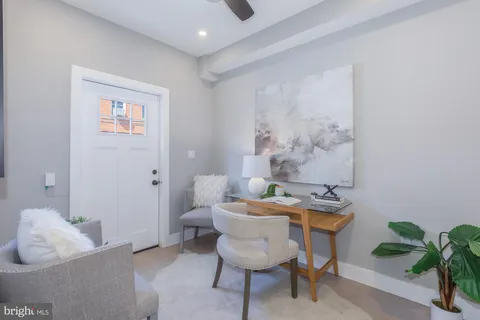 $775,000 | 1332 G Street Southeast, Unit 1, Washington, DC 20003