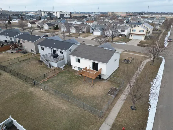 $299,900 | 1829 13th Street East, West Fargo, ND 58078