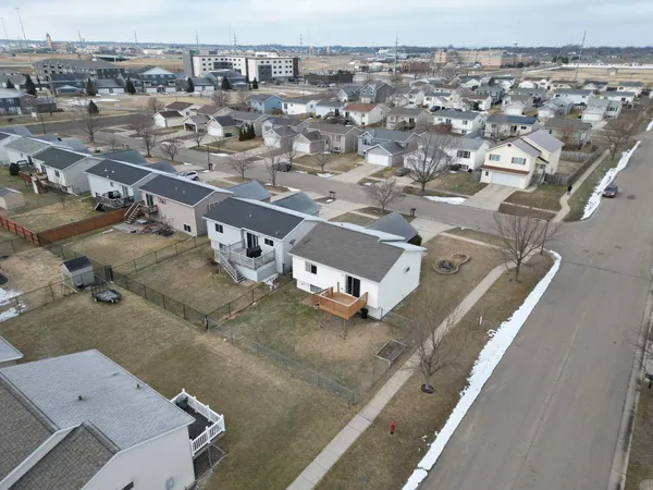 $299,900 | 1829 13th Street East, West Fargo, ND 58078