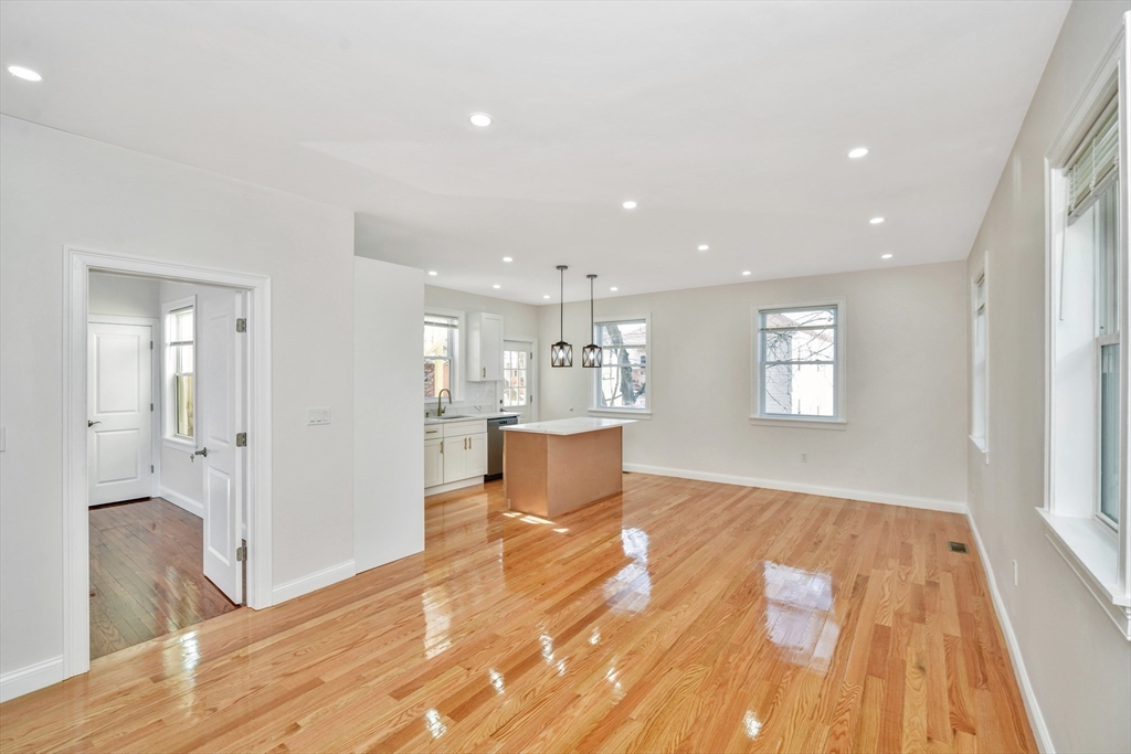 30 Hiawatha Road, Unit 1) Boston, MA 02126 - Photo 4 of 11