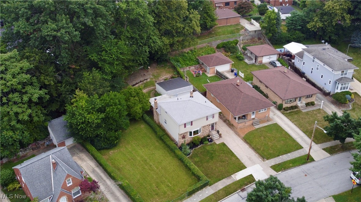 4090 Ridgeview Road Cleveland, OH 44144 - Photo 36 of 40 Aerial view of residential area