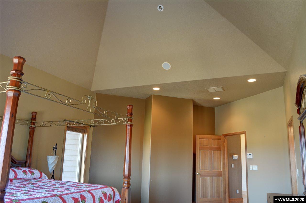 20801 River Road Northeast St. Paul, OR 97137 - Photo 30 of 42