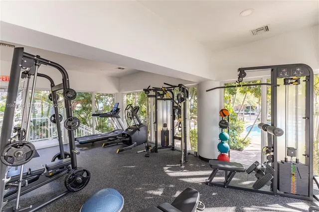 $3,100 | 770 Northeast 69th Street, Unit 1G & 1H, Miami, FL 33138