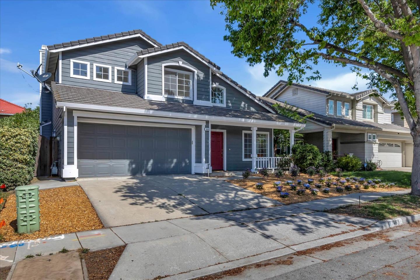1483 Chavez Way San Jose, CA 95131 - Photo 3 of 40 a front view of a house with sitting area