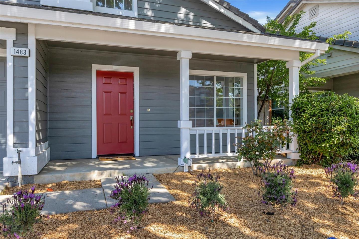 1483 Chavez Way San Jose, CA 95131 - Photo 4 of 40 a front view of a house with a yard