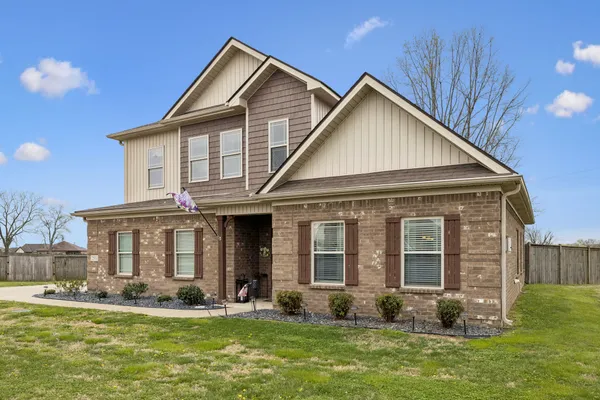 $624,900 | 2501 Pinnacle Drive, Chapel Hill, TN 37034