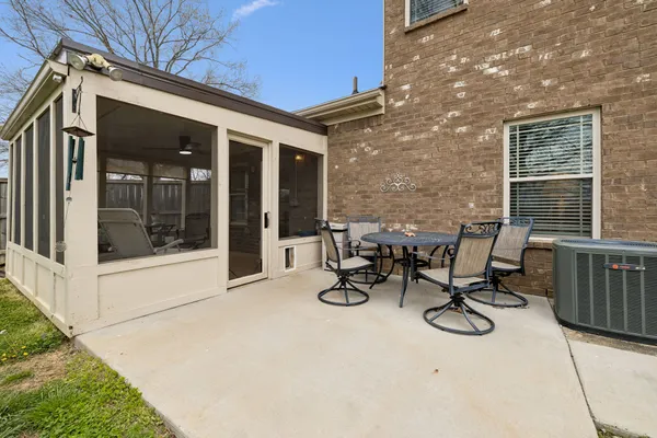 $624,900 | 2501 Pinnacle Drive, Chapel Hill, TN 37034