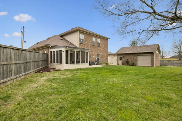 $624,900 | 2501 Pinnacle Drive, Chapel Hill, TN 37034