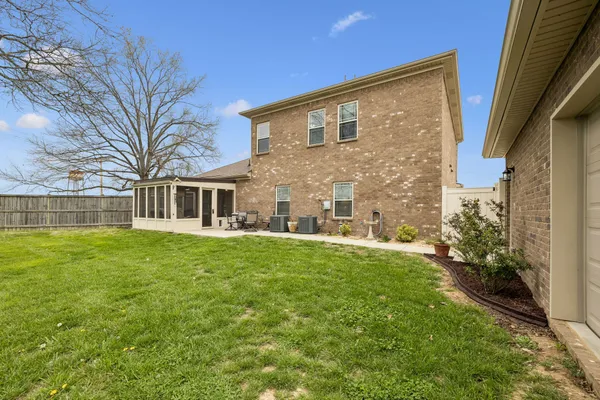 $624,900 | 2501 Pinnacle Drive, Chapel Hill, TN 37034