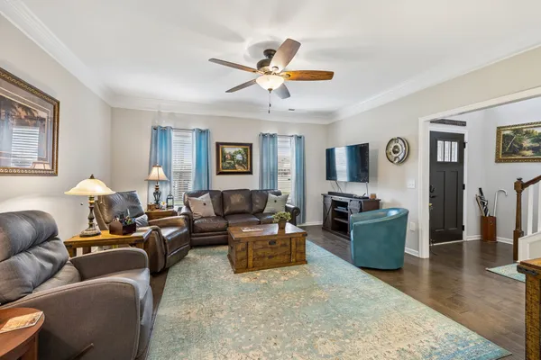 $624,900 | 2501 Pinnacle Drive, Chapel Hill, TN 37034