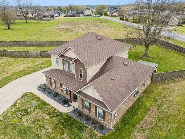 $624,900 | 2501 Pinnacle Drive, Chapel Hill, TN 37034