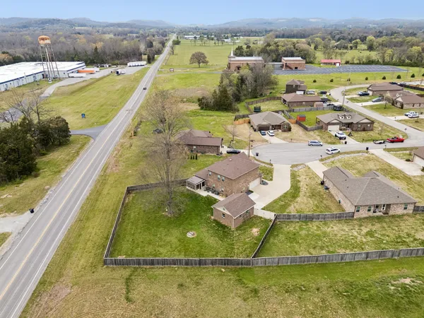 $624,900 | 2501 Pinnacle Drive, Chapel Hill, TN 37034