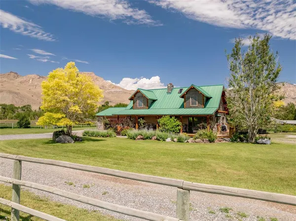$3,800,000 | 47 Whitney Drive, Cody, WY 82414