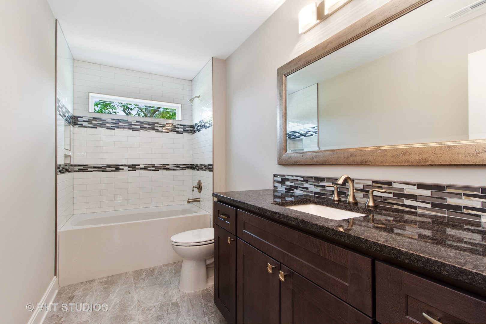 39 West Richton Road Crete, IL 60417 - Photo 8 of 23