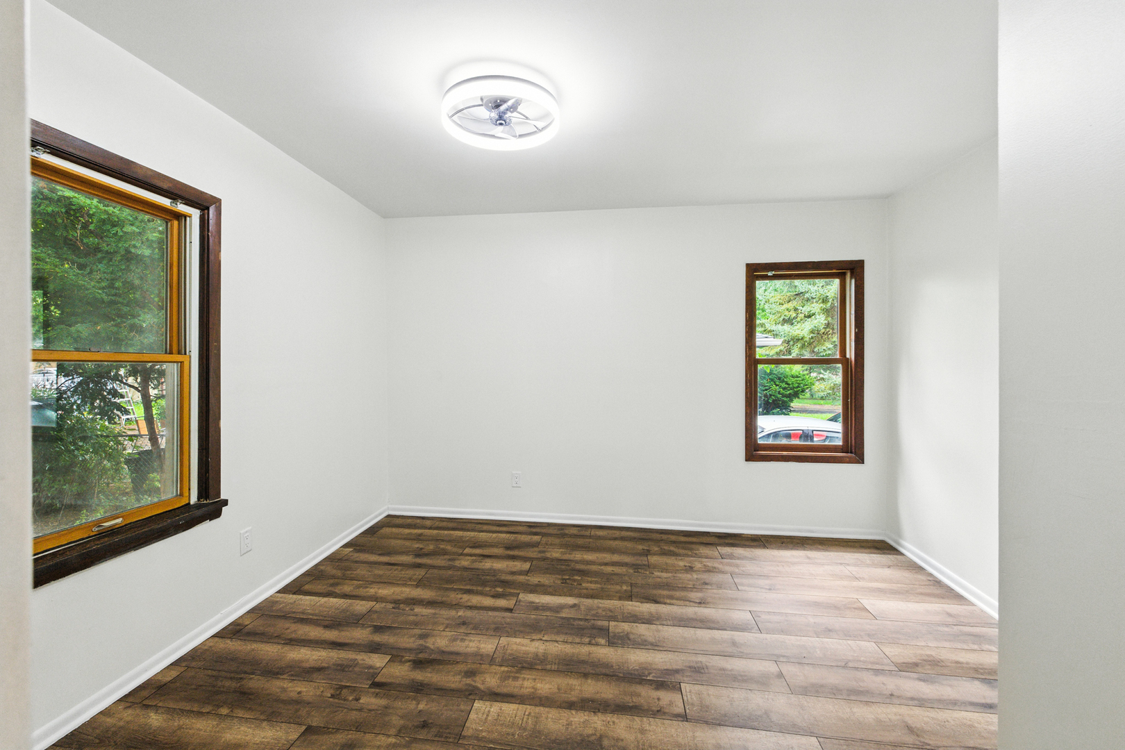 110 North Addison Road Villa Park, IL 60181 - Photo 10 of 14 Gallery Image 10