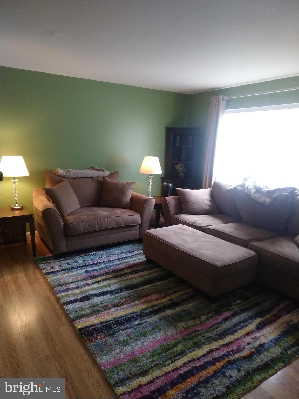 1068 Williamsburg Road Lancaster, PA 17603 - Photo 3 of 12 Gallery Image 3