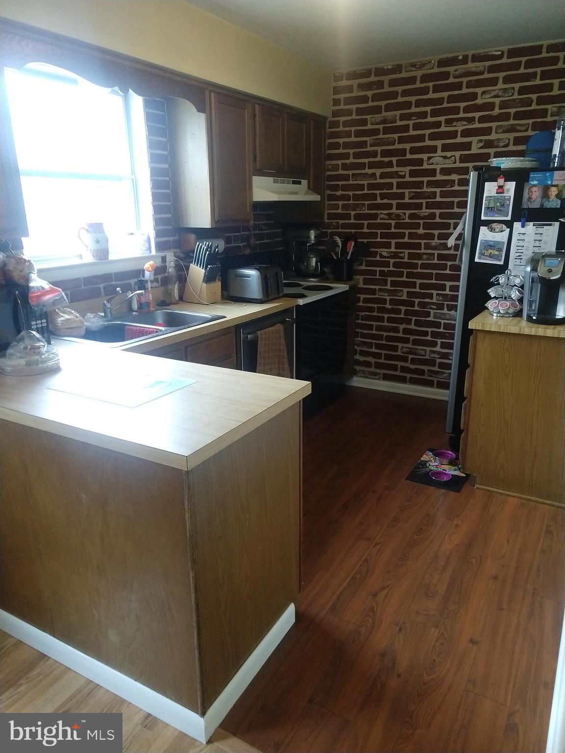 1068 Williamsburg Road Lancaster, PA 17603 - Photo 4 of 12 Gallery Image 4